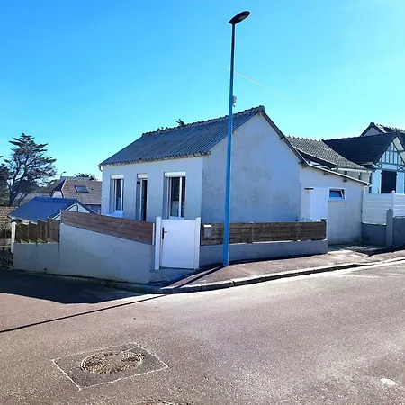 Le Brijou, Adorable Maison De * Pirou