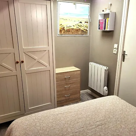 Dom wakacyjny Le Brijou, Adorable Maison De *