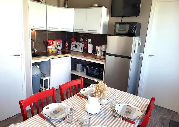 Dom wakacyjny Le Brijou, Adorable Maison De Pirou