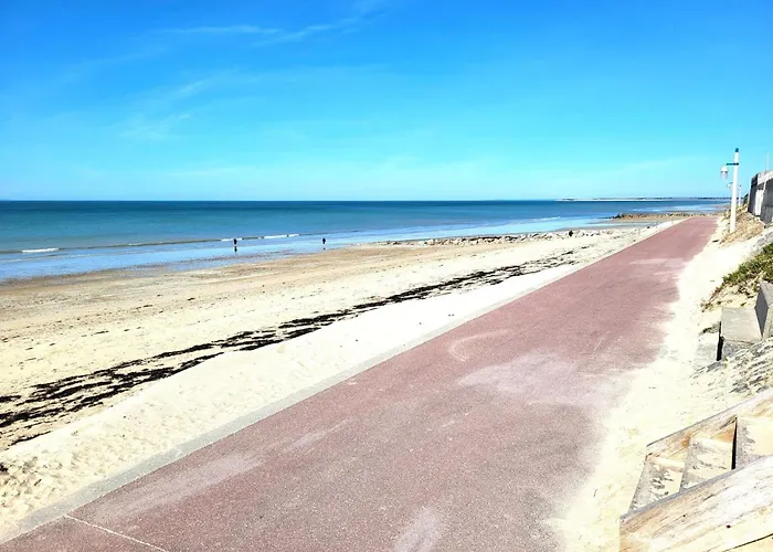 Dom wakacyjny Le Brijou, Adorable Maison De Pirou